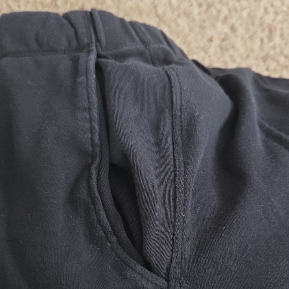 Lands' End Black Relaxed Shorts - Picture 3 of 3